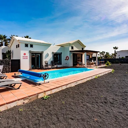 Villa Ofelia 300mt Desde El Mar *